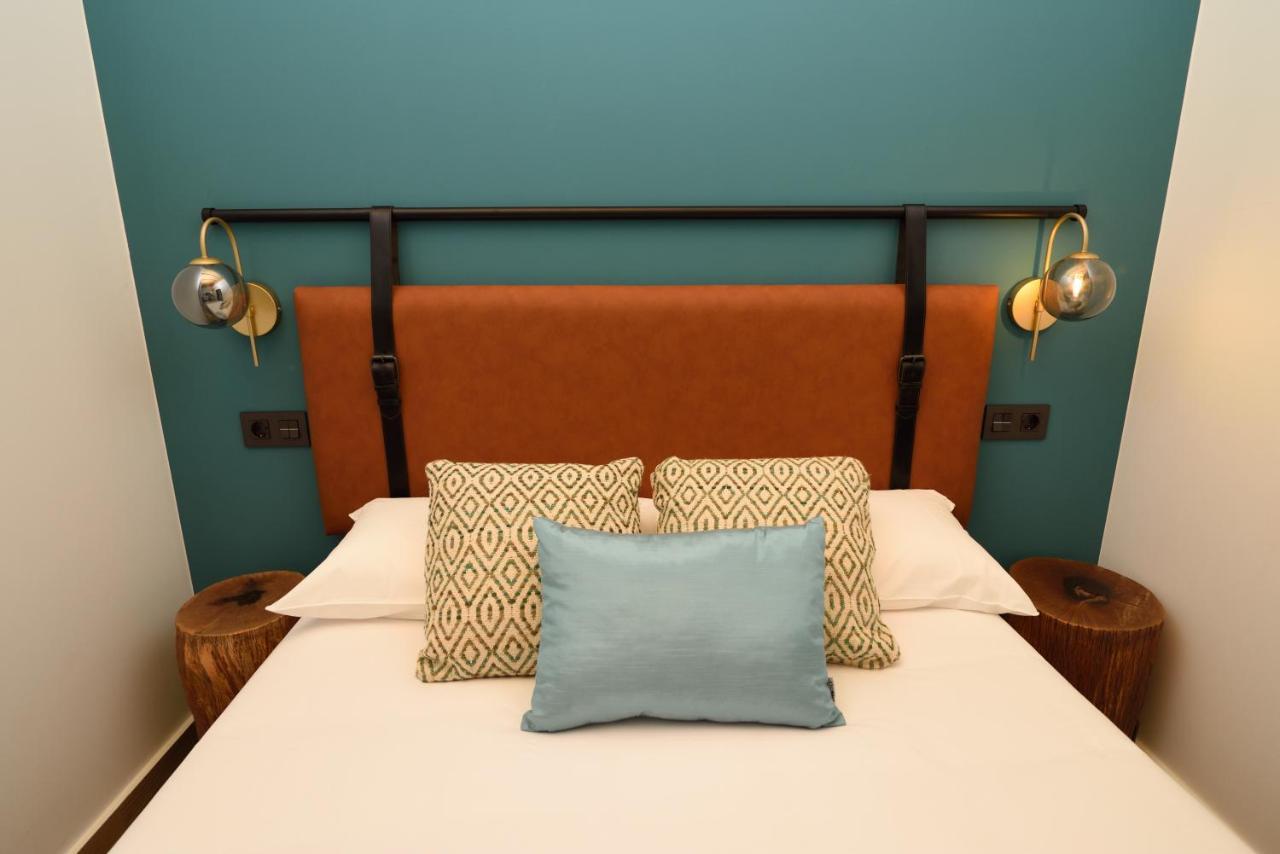 Hostal Rural Santa Habitaciones Aldea DEl Rocío Εξωτερικό φωτογραφία